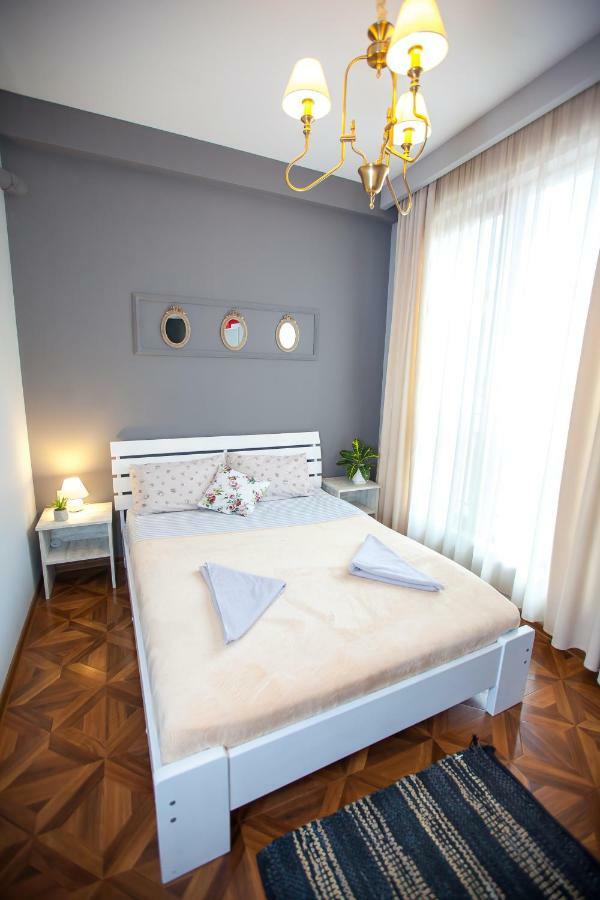 Tbilisi Loa Apartment Екстер'єр фото